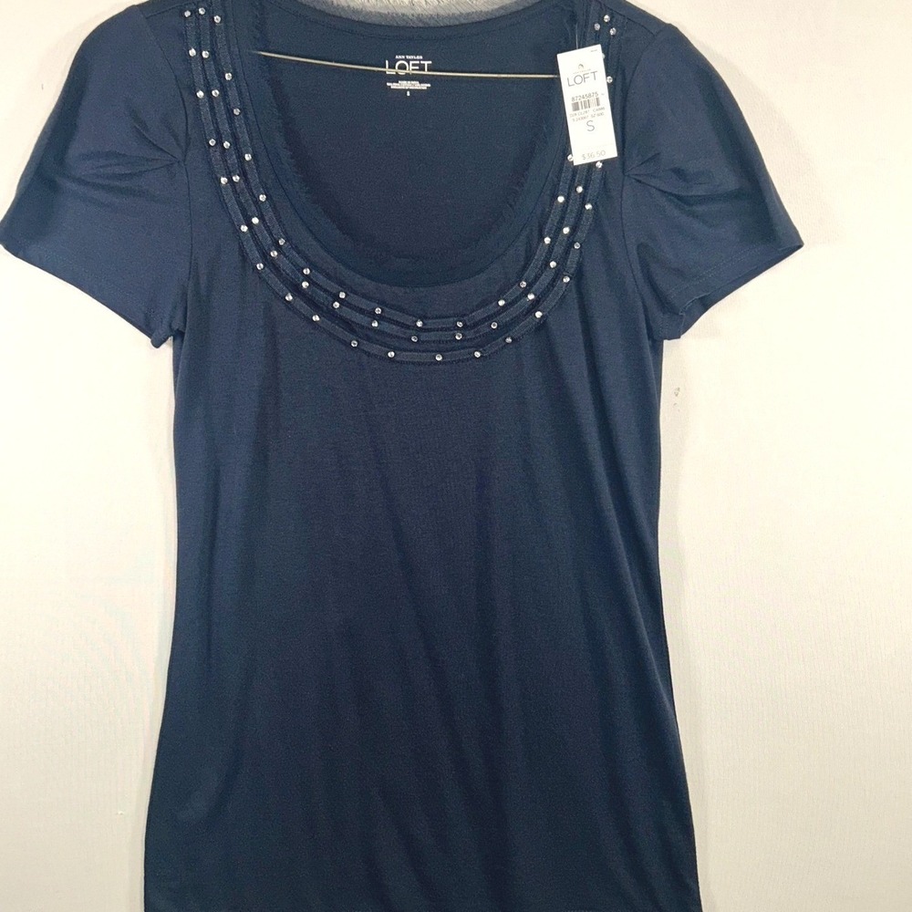 NWT Ann Taylor LOFT Navy Embellished Scoop‎ Neck Tee Casual